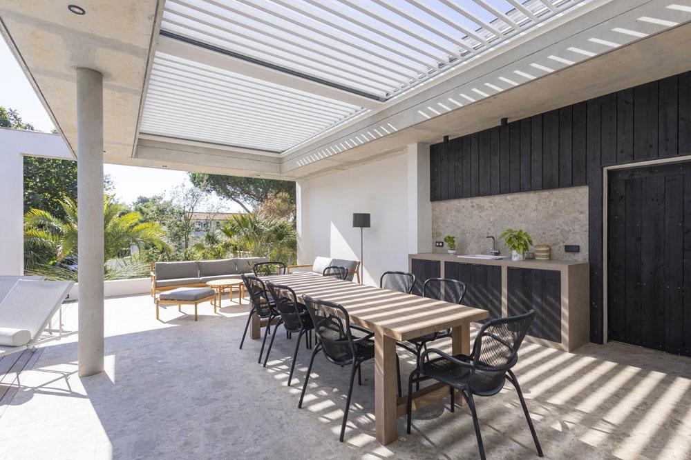 Store extérieur, pergola bioclimatique Biron Alu