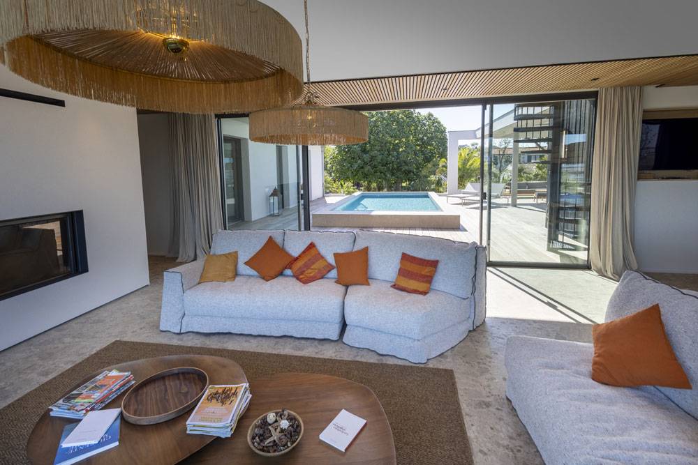 (c)Anthony-Arnaud--9